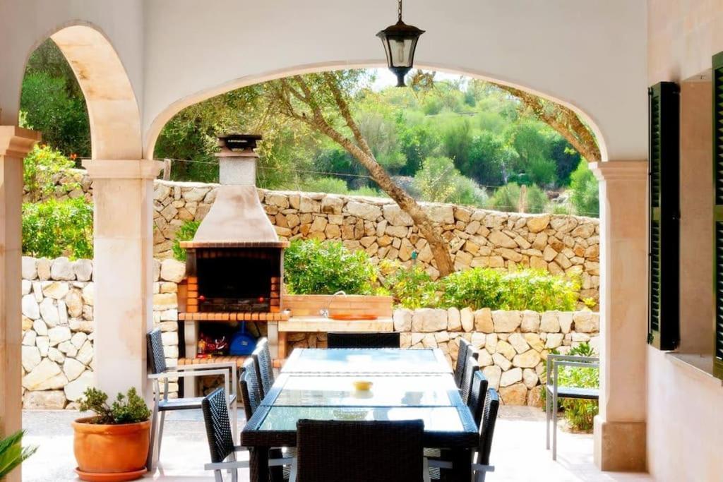 Sa Sinia In Petra Sant Joan